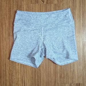 NOBULL Biker Shorts 2" Plush Heather Gray/White Heather
